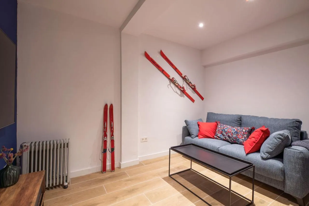 Chalet Beautifully Renovated 4 Bedroom Apt + Kid'S Room Sierra Nevada