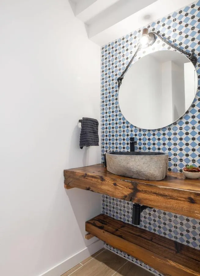 Beautifully Renovated 4 Bedroom Apt + Kid'S Room Sierra Nevada 0*,